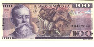 Purple on multicolour underprint V. Carranza at left, La Trinchera apinting at center. Like #66, 68 but with four signatures and narrow serial # style. Banknote