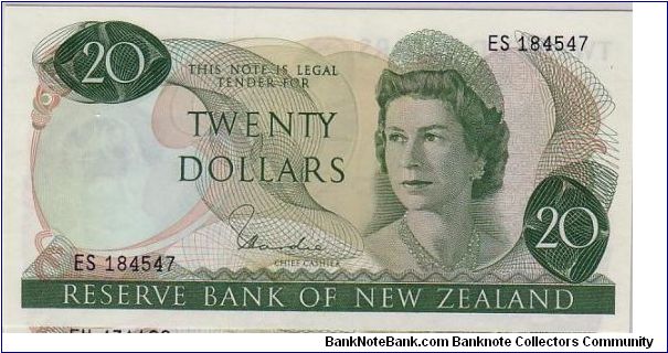 RESERVE BANK OF NZ
 $20.0 Banknote