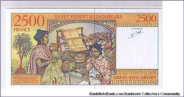 Banknote from Madagascar year 1998