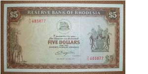 5 Dollars, giraffe and lions. Rhodesia later became Zimbabwe. Banknote