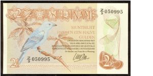Suriname 2.5 (two and a half) Gulden 1985 P119. Banknote