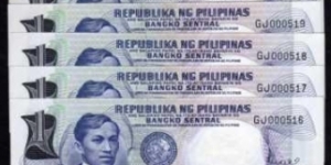 This issue is referred to as the Pilipino Issue. 6 Consecutive, very low #s, UNC. Since 1903 this is the second time that Dr Jose Rizal appears on a denomination other than a 2 Peso note. Banknote