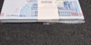 We sell both bundle and pcs, contact us for more info Banknote