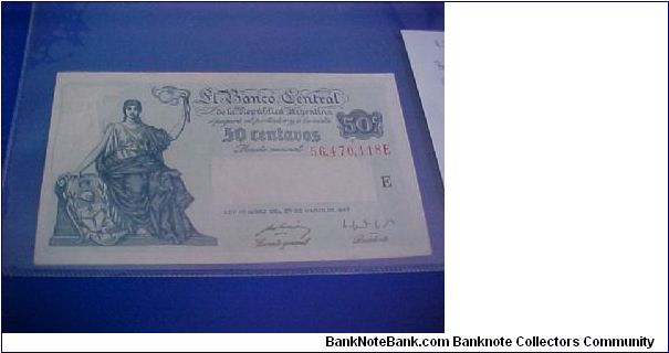 50 centavos moneda nacional Serial E 56.470.118
Signs Carreras Maroglio Banknote