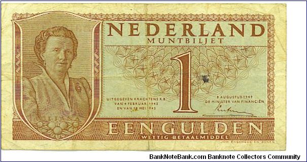 3 Dates on this  1943-1945-1949 Banknote