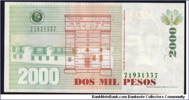 Banknote from Colombia year 2002