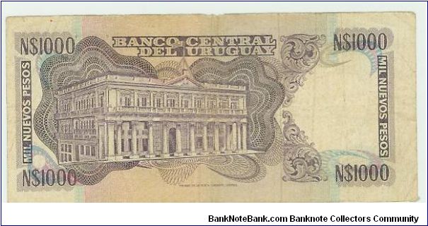 Banknote from Uruguay year 1980