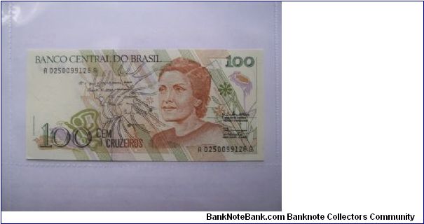 Brazil 100 Cruzerios banknote in UNC condition Banknote