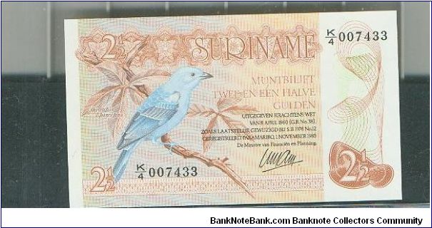 Banknote from Suriname year 1968