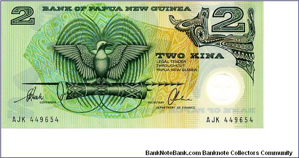 2k 1995
Green/Ocher
Governor Koiari Tarata
Secretary Rupa Mulina
Front Value, National Crest (bird of paradise on a kundu drum & ceremonial spear), Value 
Rev Value in opposing corners, Head of a boar & various shell ornaments Banknote