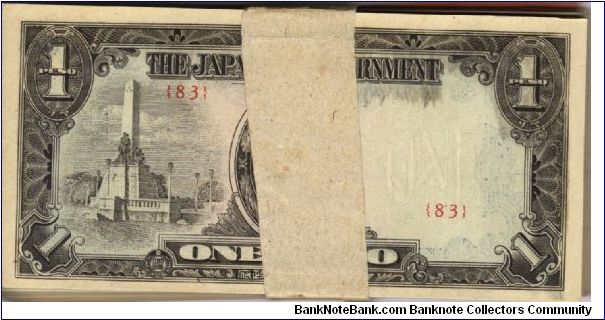 PI-109b VERY RARE bundle of double block number 1 Peso notes, block number 83. Banknote