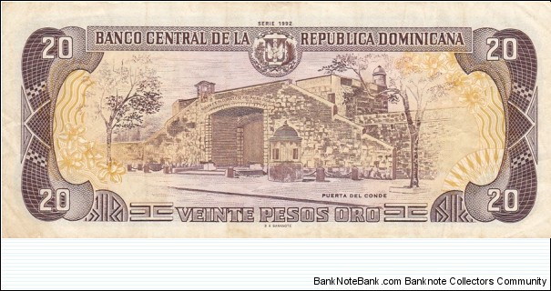 Banknote from Dominican Republic year 1992