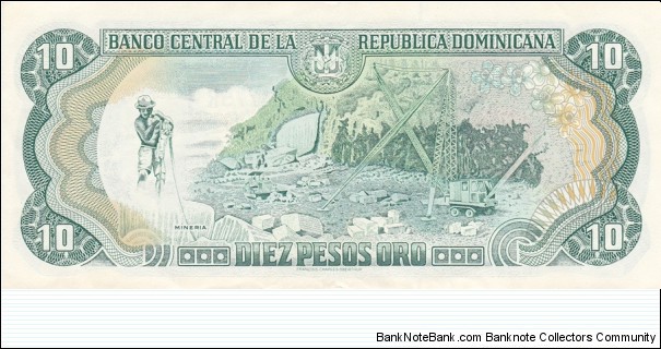 Banknote from Dominican Republic year 1998