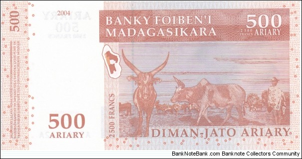 Banknote from Madagascar year 2004