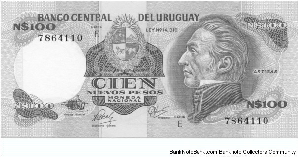 P62c - 100 Nuevos Pesos 
Series - E Banknote