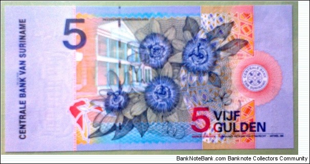 Banknote from Suriname year 2000