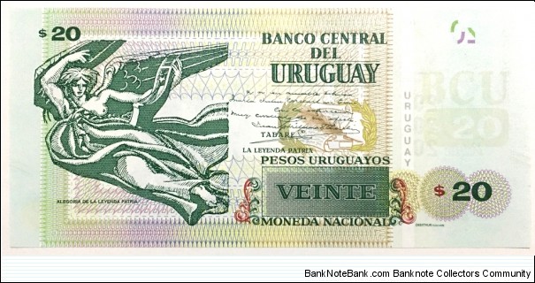 Banknote from Uruguay year 2015