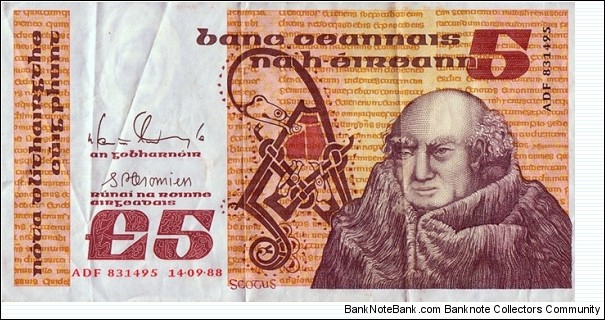 Ireland 1988 5 Pounds. Banknote