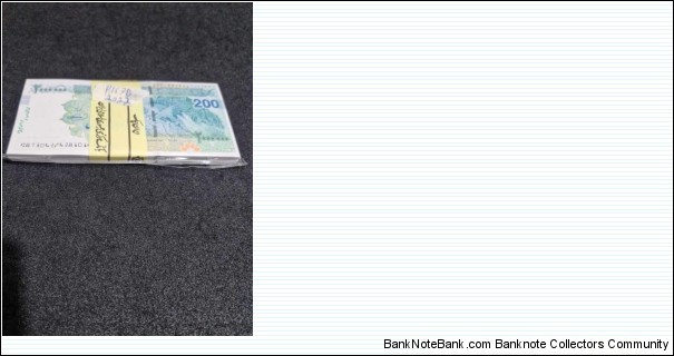 UNC in bundle our PCS you can buy, contact us fore more info Banknote